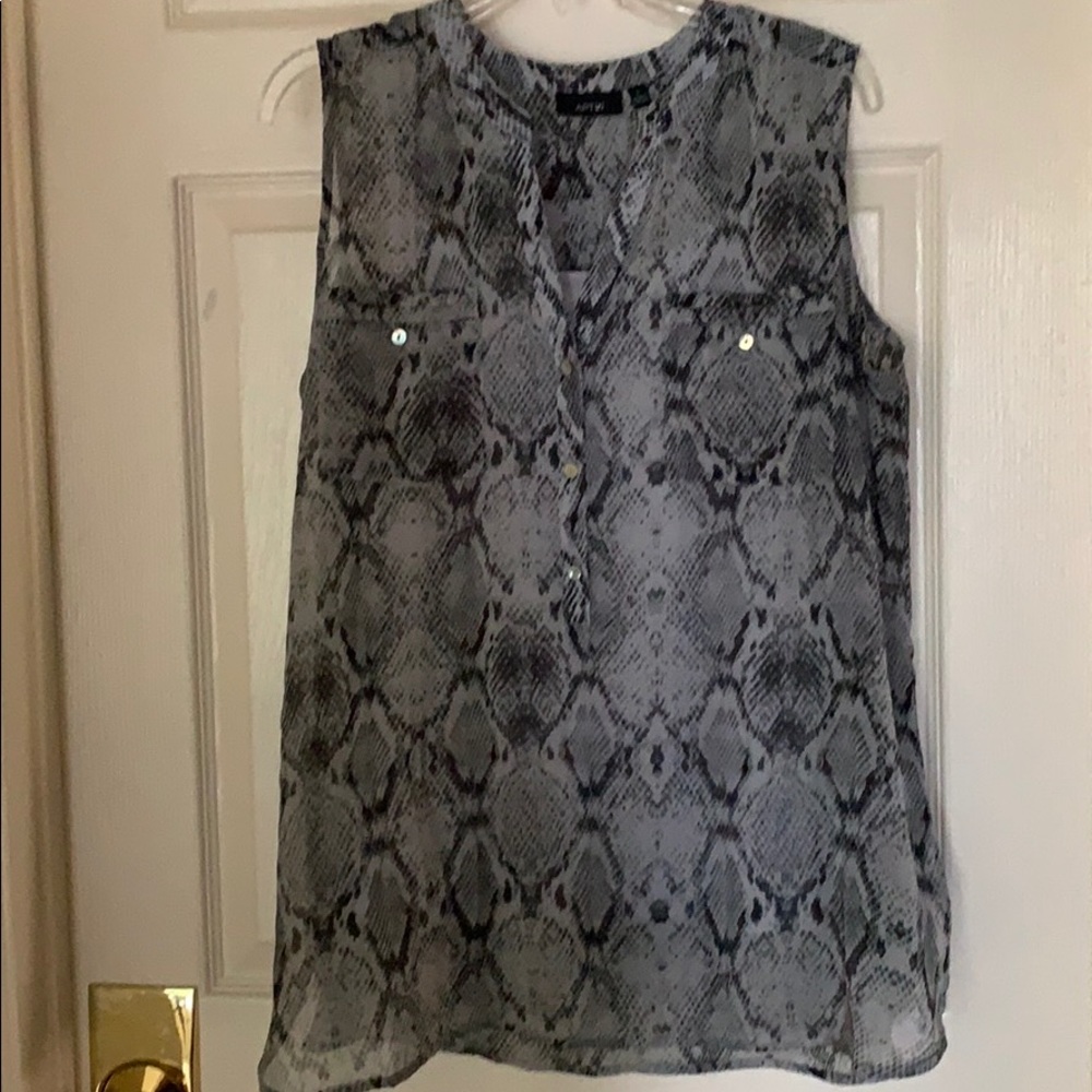 Apt. 9 Python Top - image 1